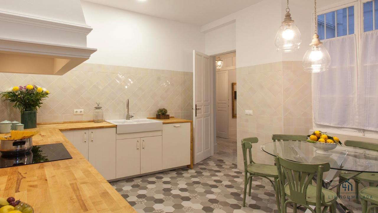 Living4Malaga Aduana Presidential Daire Dış mekan fotoğraf